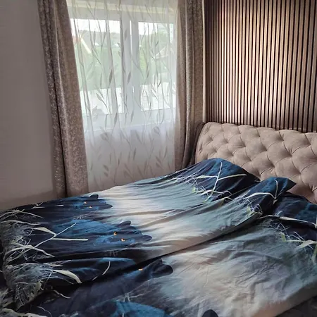 Konukevi Hause *